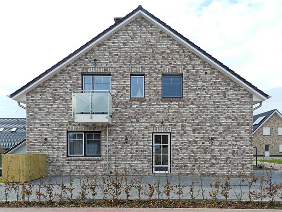 Aussenansicht vom Ferienhaus mit Balkon